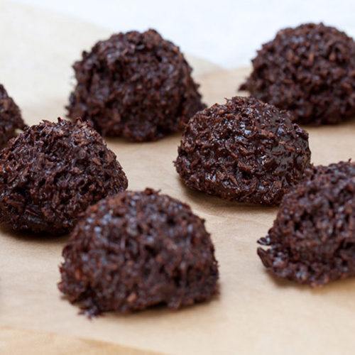 https://wowfitnessbootcamp.com/wp-content/uploads/2016/10/Cocoa-Mellow-Macaroons.jpg